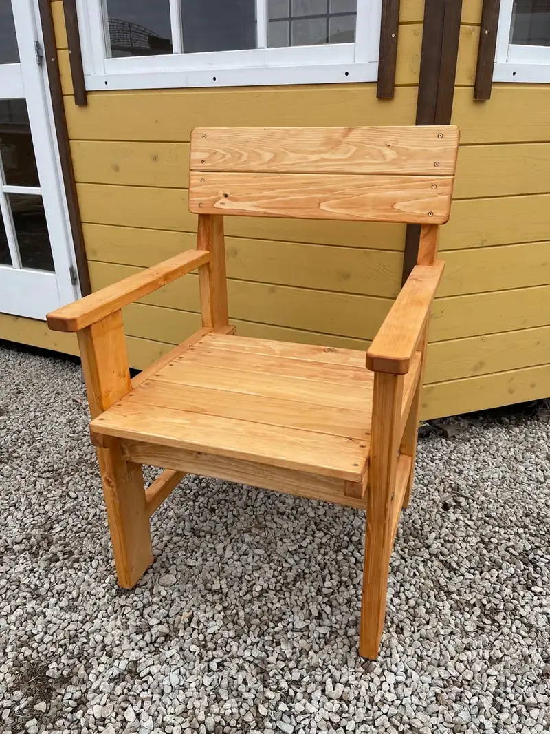 Мебель из дерева